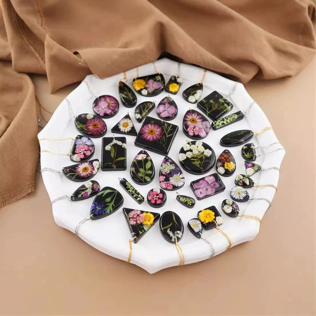 Resin Jewelry Molds for Casting Silicone Molds for Epoxy Resin Pendant Mold for DIY Gem Cabochon Earring Necklace Jewelry Making