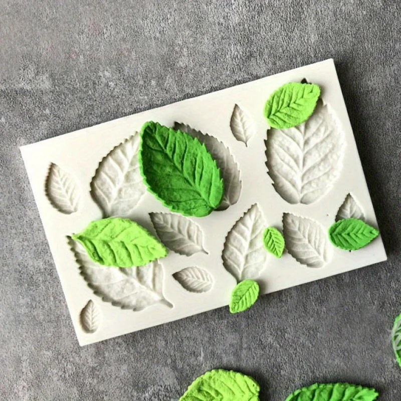 1Pieces3DLeaf Shape Pendant Casting Mold Candy Lovers Chocolate Baking Mold，DIYCake Decorating Tools，Baking tool，Kitchen Gadgets